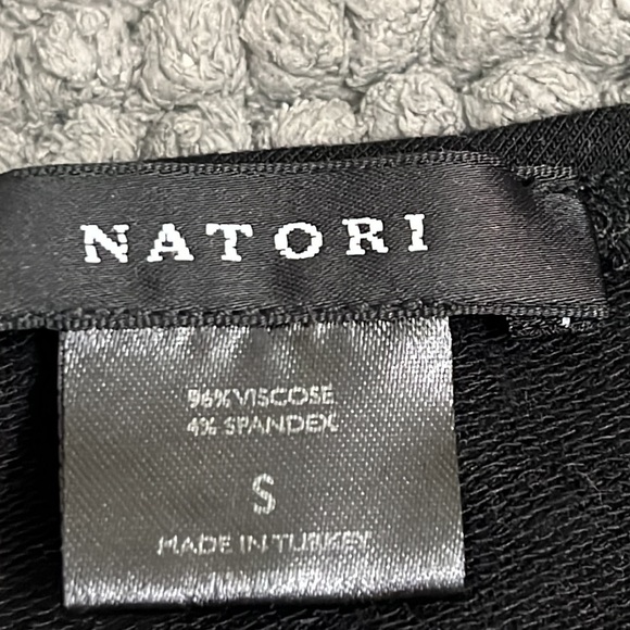 NATORI viscose t-shirt, size Small - Picture 9 of 9